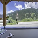 Neustift Near Stubai Glacier דירה *