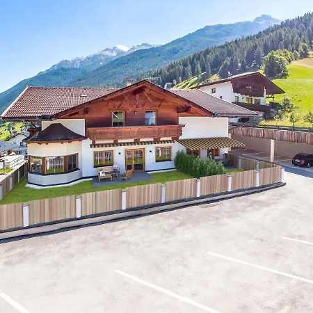 Comfortable Flat In Neustift With Balcony *